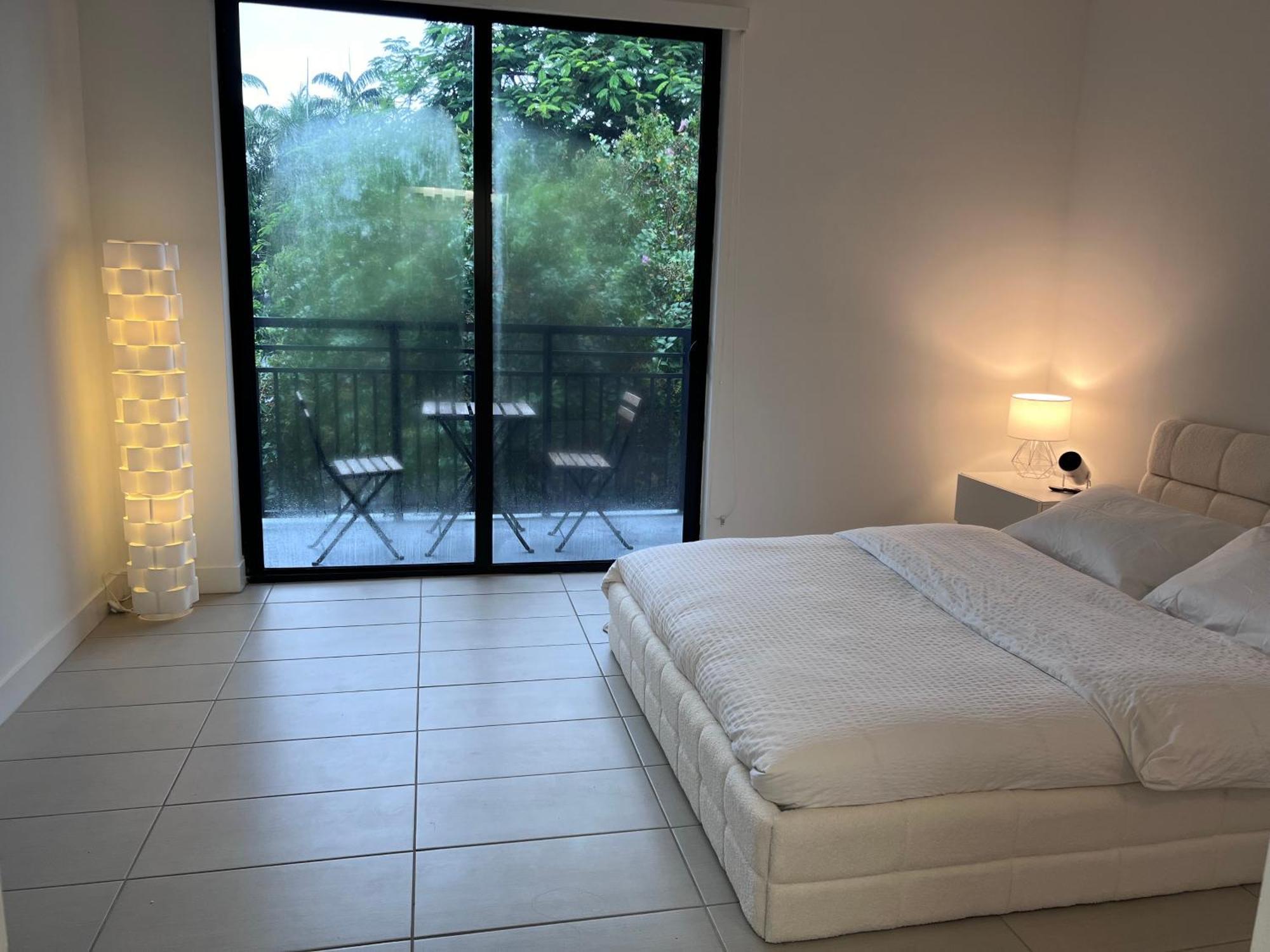 Master Bed Room In Calle Ocho Miami Luaran gambar
