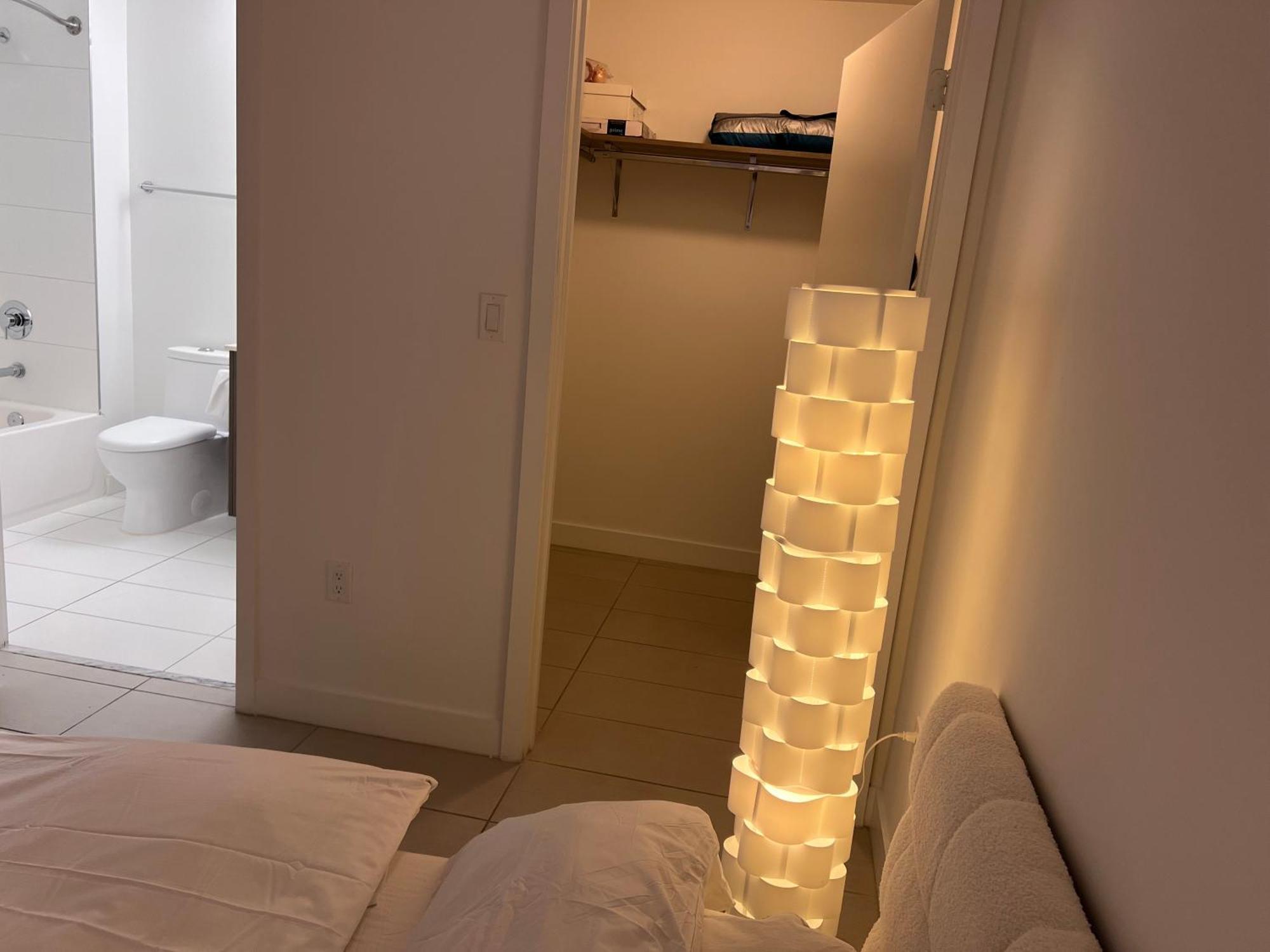 Master Bed Room In Calle Ocho Miami Luaran gambar
